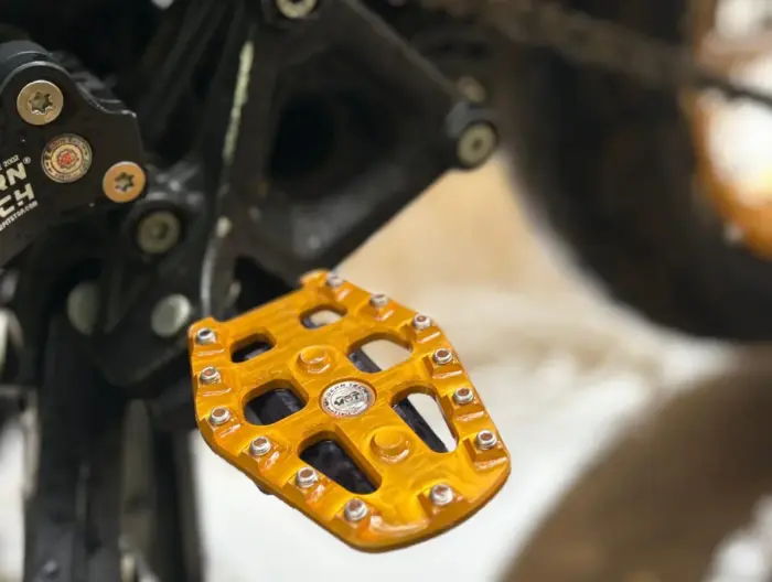Riding Adjustable Foot Peg