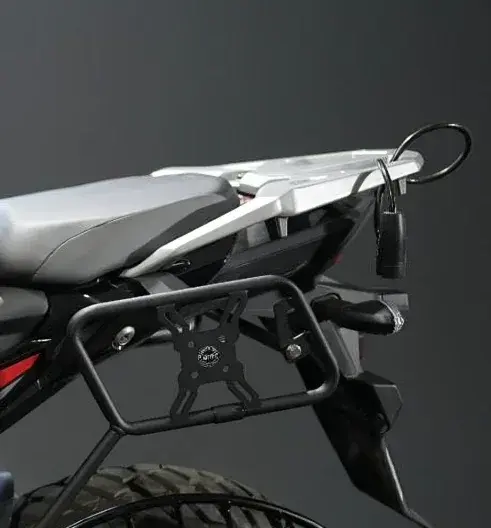 Saddle Stay